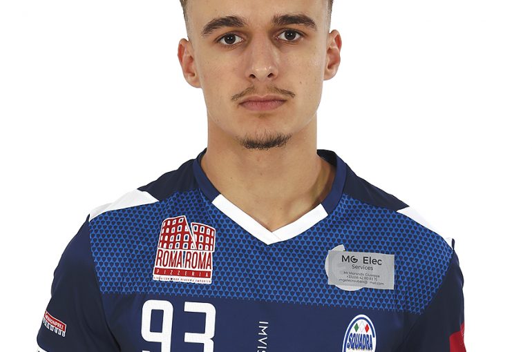 93 Yannis Hamma